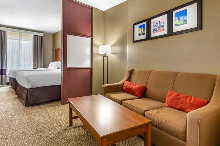 Room 7 of 31