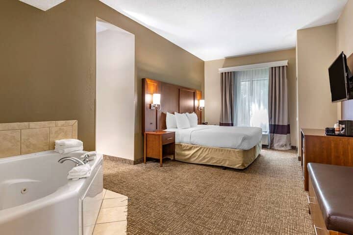 Room 14 of 31